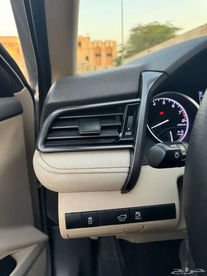 للبيع كامري 2020 سعوديه 13
