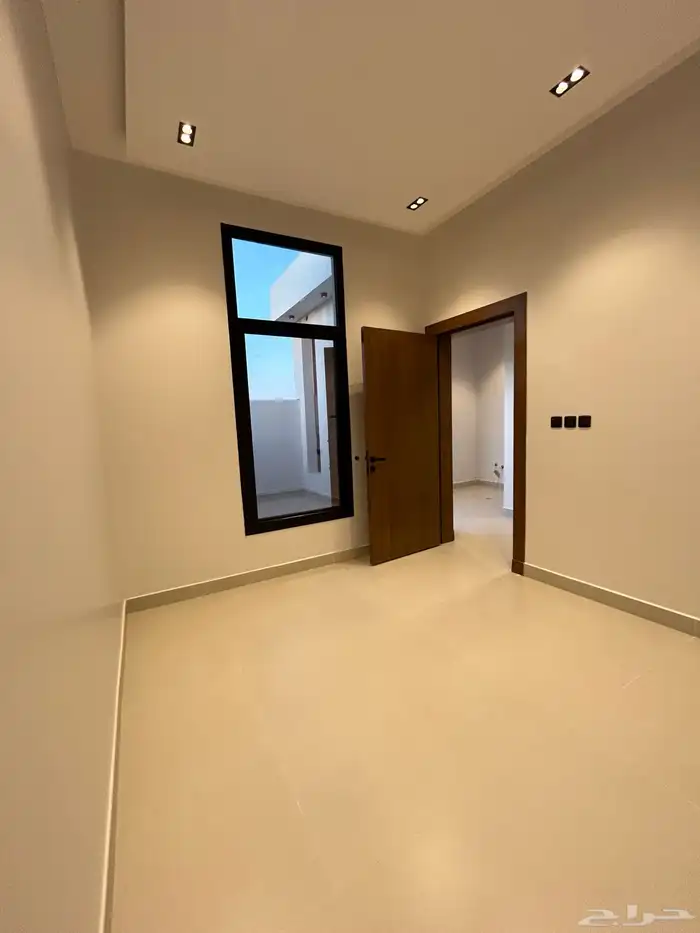 فلل دبلكس للبيع حي الخليج 17