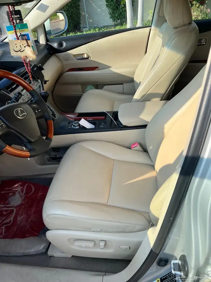 جيب لكزس RX350 مديل 2011 3