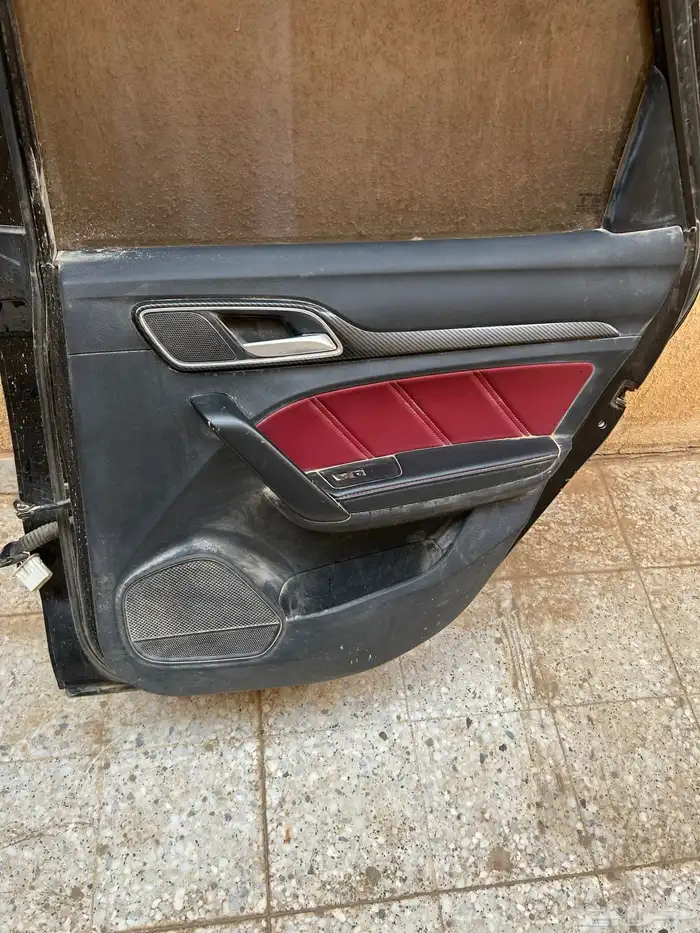 للبيع باب MG 6 خلفي يمين وكالة 4