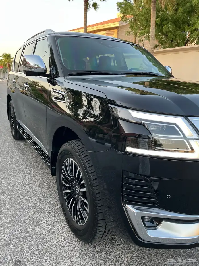 للبيع نيسان باترول بلاتينيوم 2024 V6 24