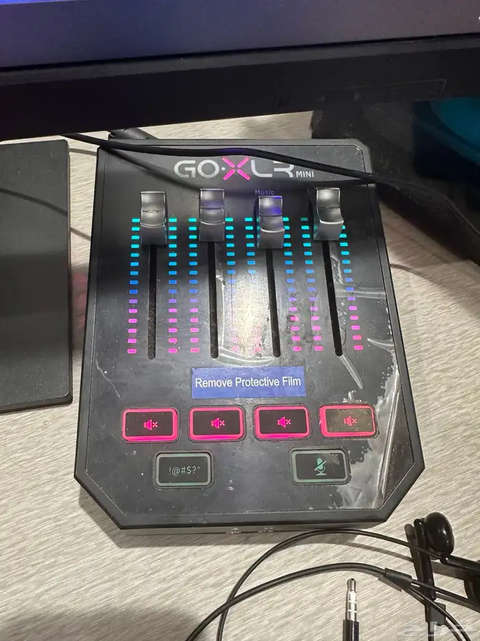 سماعه DT770 PRO مع مكسر goxlr ميني 0