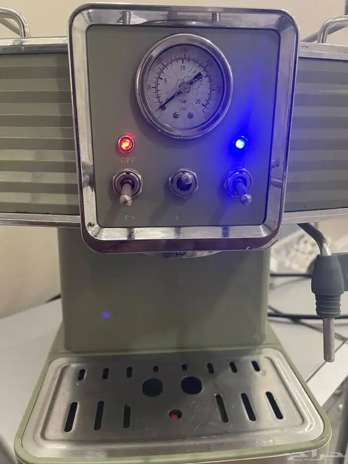 مكينة قهوة و مطحنه للبيع 1