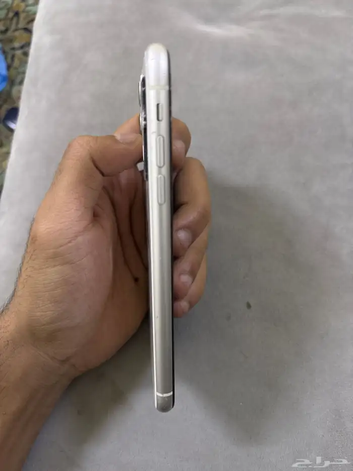 ايفون 11 عادي 2