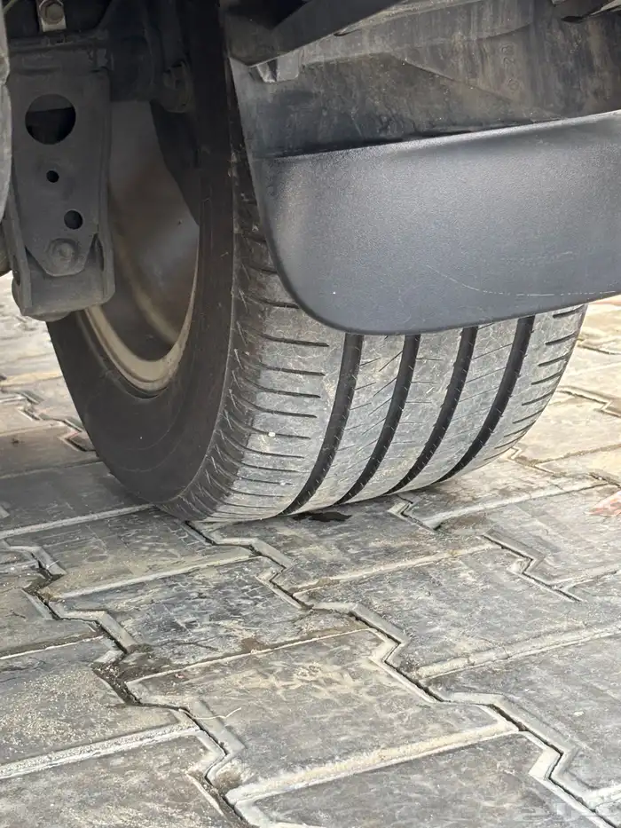 لاندكروزر 2019 18