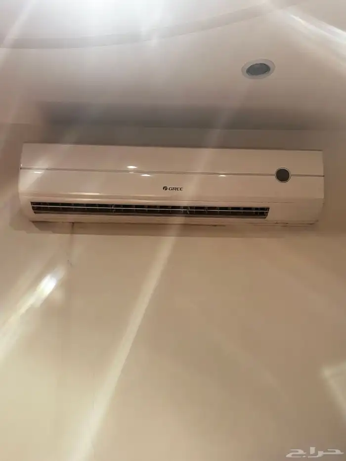 مكيف ثلاثه طن ممتز استخدم نضيف و قليل 0