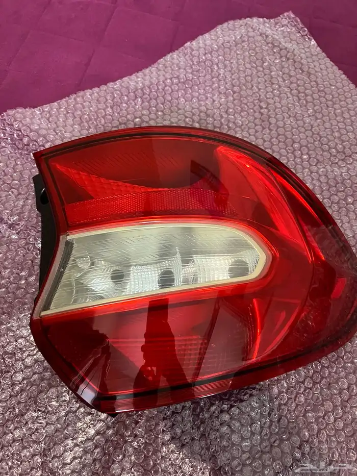 ford figo 2017 taillight 3