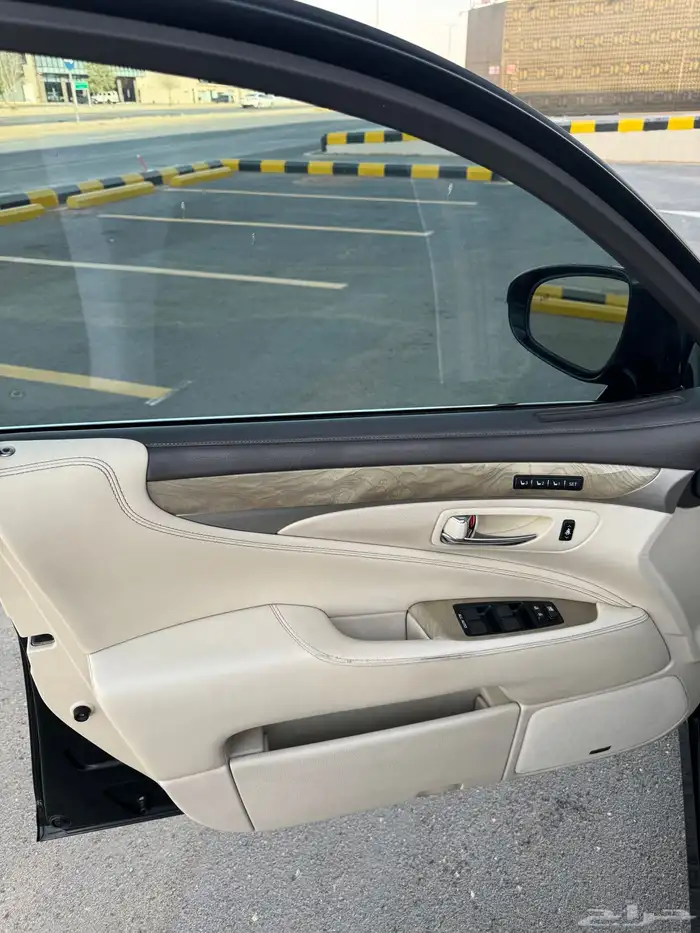 لكزس LS460L 2013 5