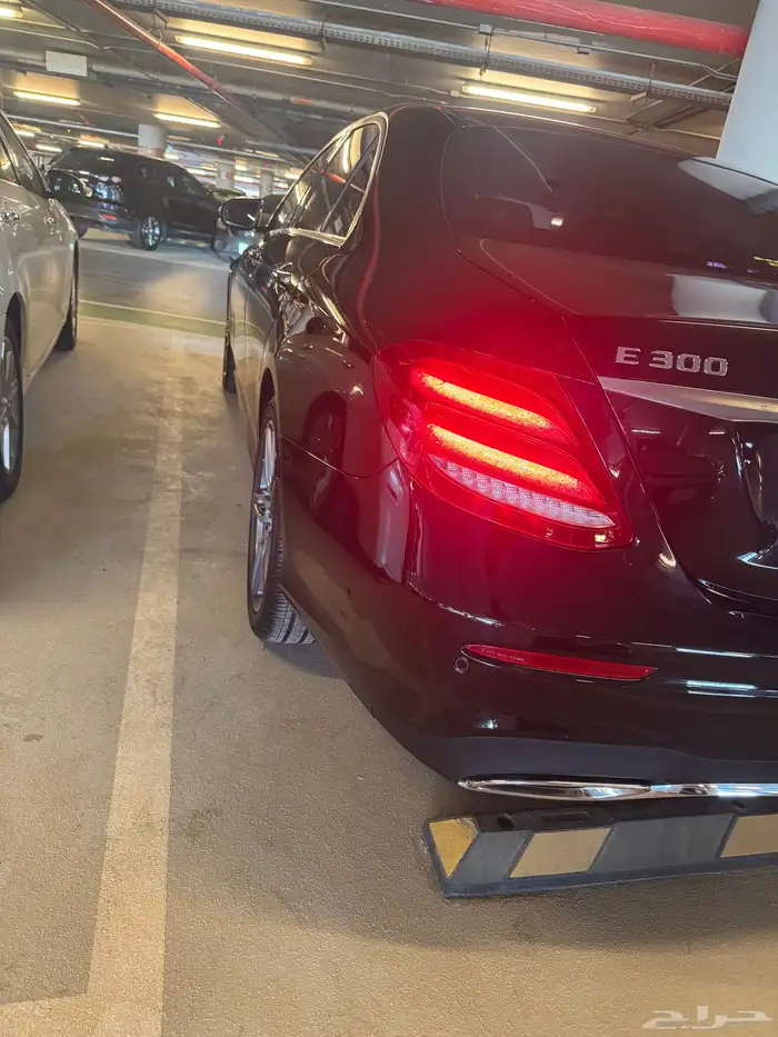 مرسيدس E300 2020 4