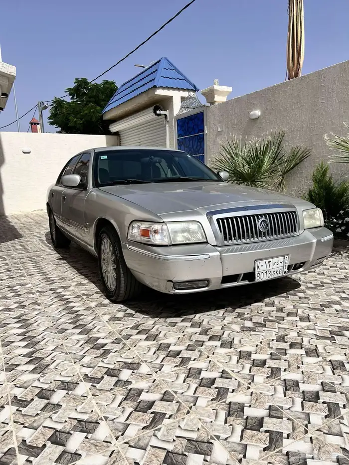 فورد ماركيز 2010 3