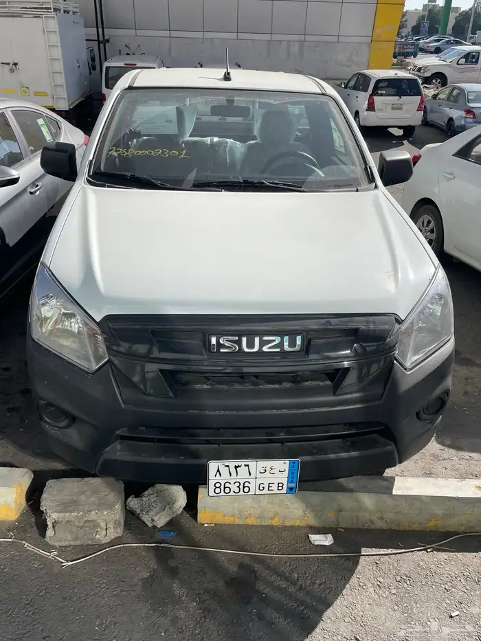 ايسوزو موديل 2023 دبل إيجار فقط 0