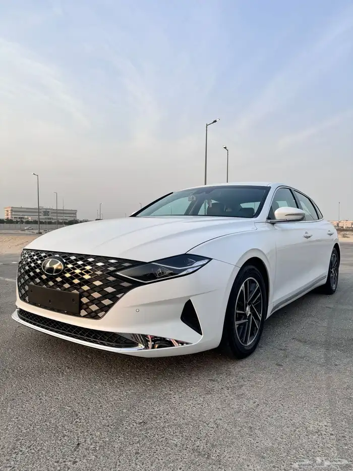 للبيع هونداي ازيرا 2020 بنزين وارد كوريا 2