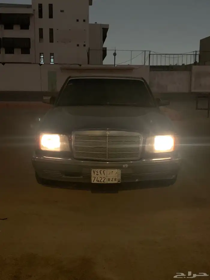 للبيع مرسيدس SE300 موديل 90 25