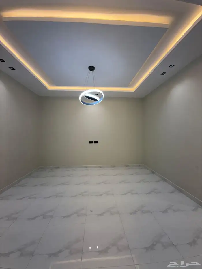 للبيع شقه علويه تشطيب VIP ف ابها البديع ب 450 الف 15