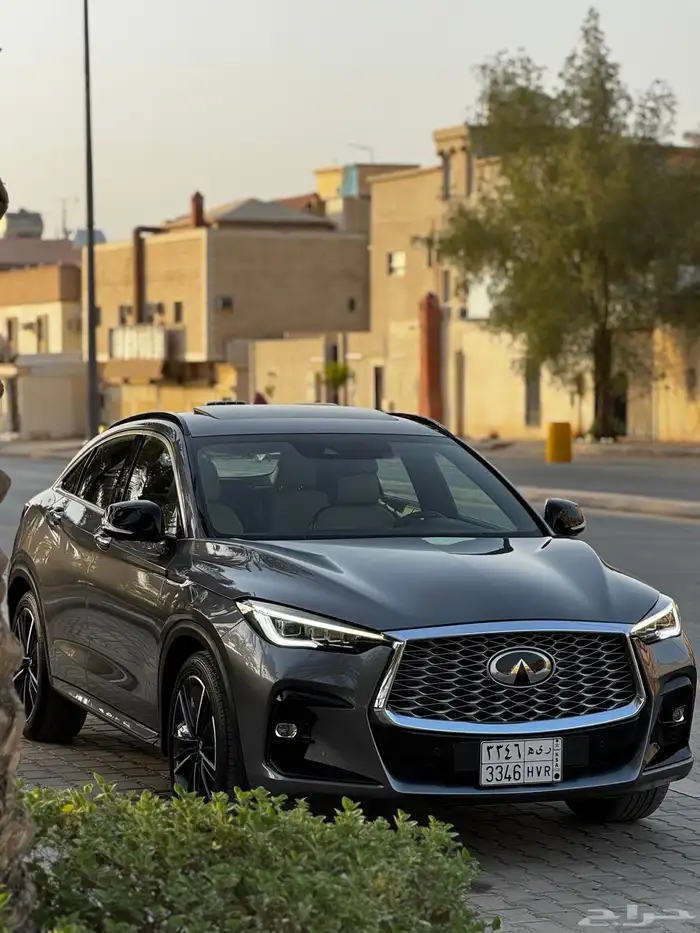 للبيع إنفينتي Q55 2022 اخو الجديد اعلى فئة 2
