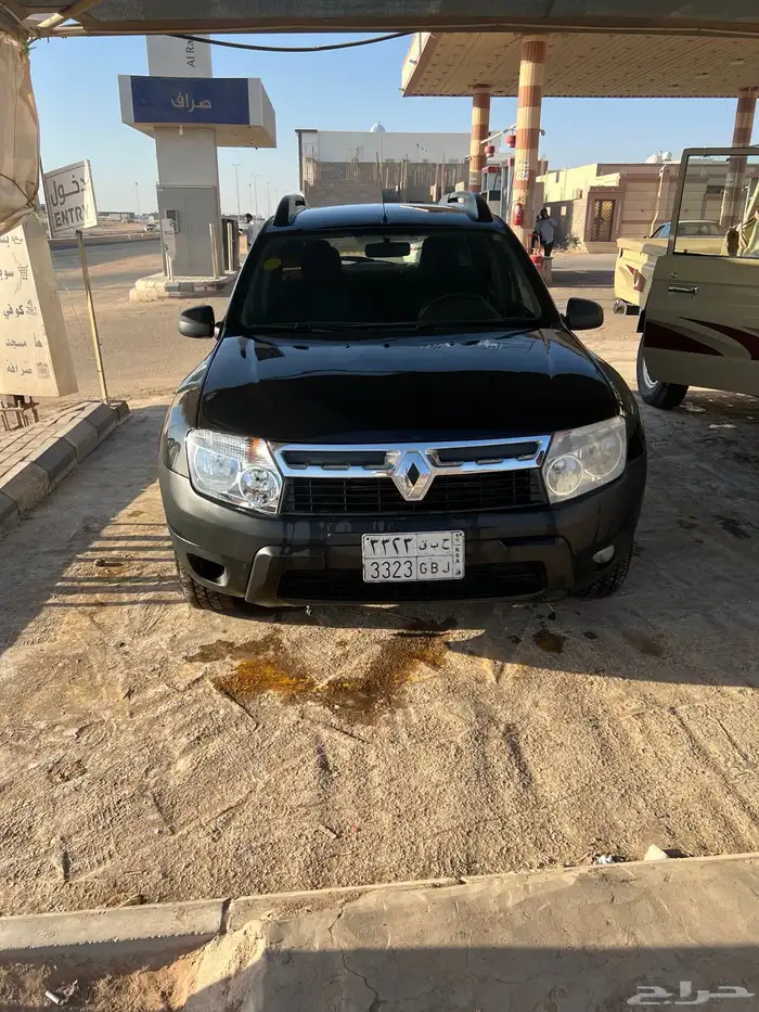 للبيع او البدل مع دفع فرق جيب رينو داستر مع اللوحة 0