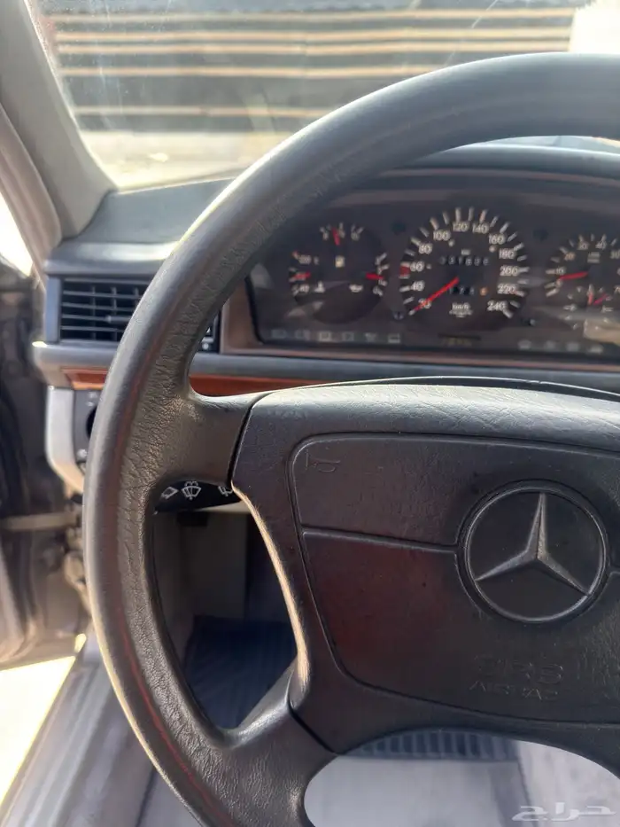 مرسيدس E300 W124 1992 (مخزن) ممشى 31 44