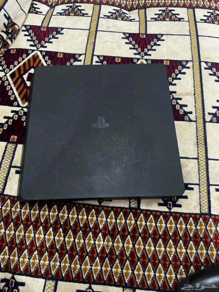 سوني فور للبيع مافي اي خدش البيع 350 1