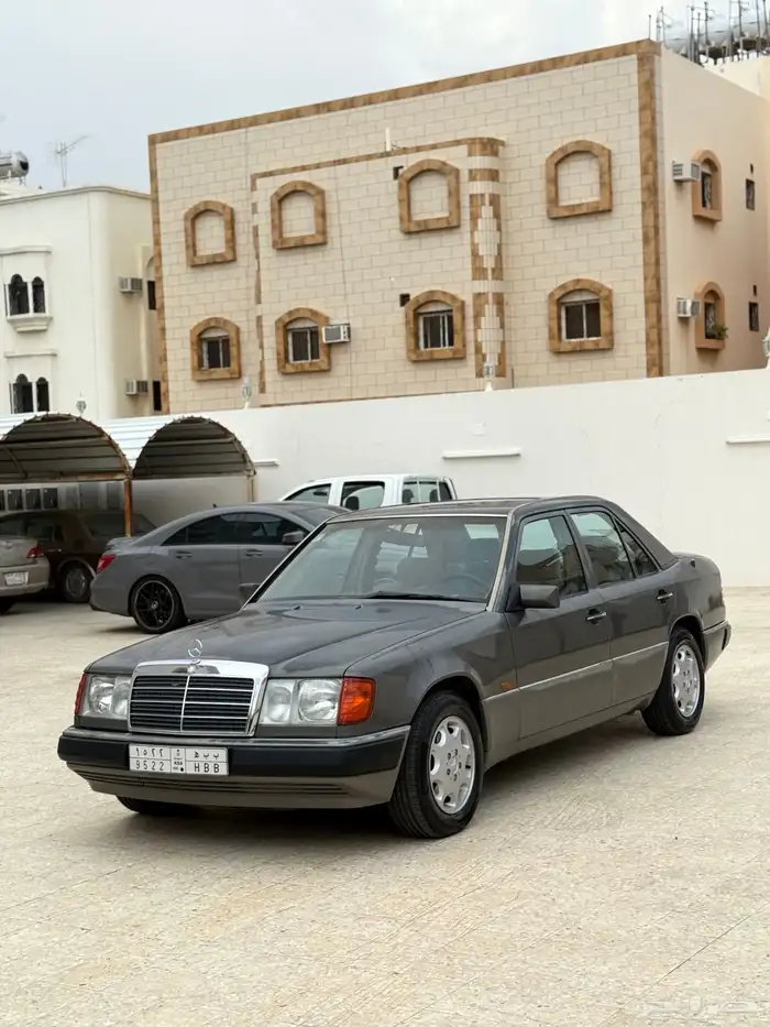 مرسيدس E300 W124 1992 (مخزن) ممشى 31 6
