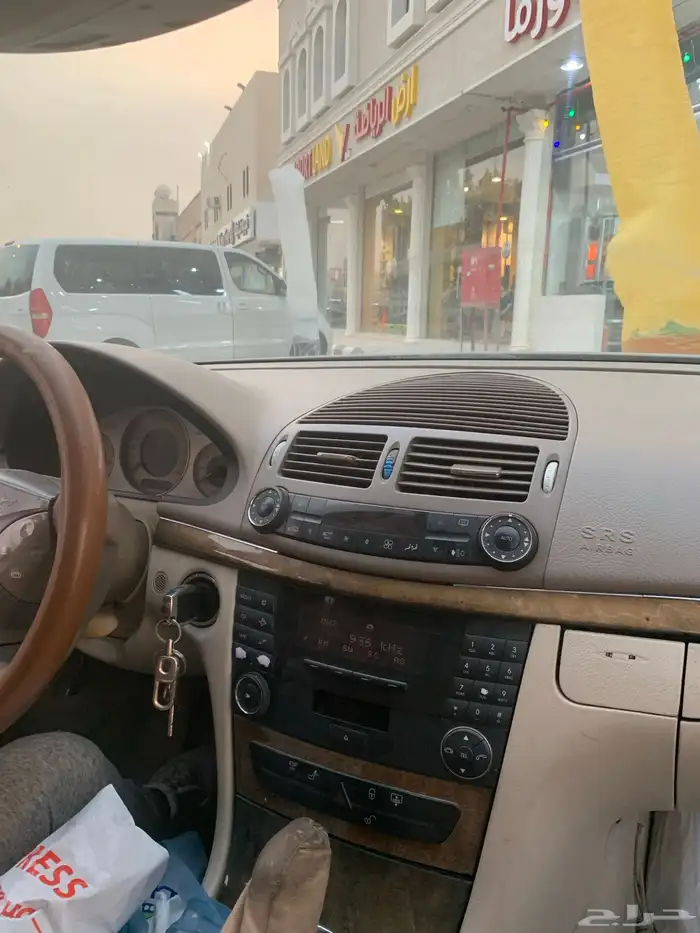 مرسدس 2003 E240 9
