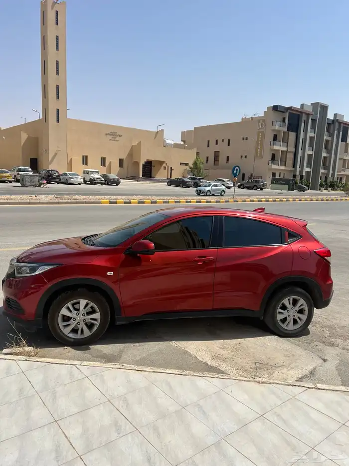 هوندا HRV 2021 - احمر 2