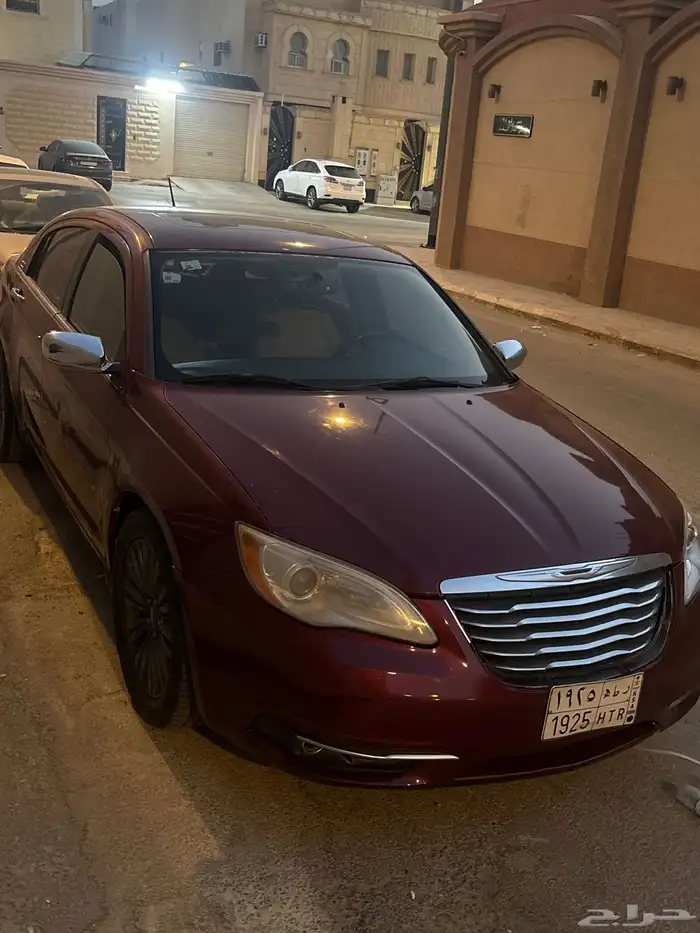 كرايسلر 2012 للبيع استماره فحص جديد v6 2