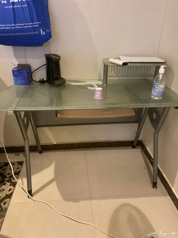 طاولة مكتب زجاج من ساكو 0
