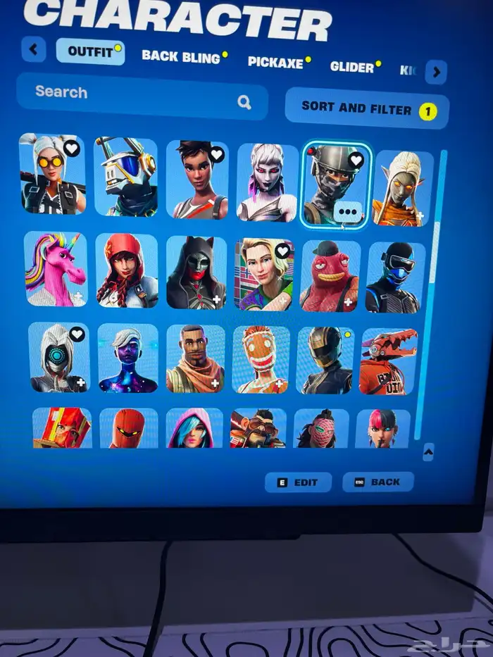 للبيع حساب ابيك فورت و روكت 5
