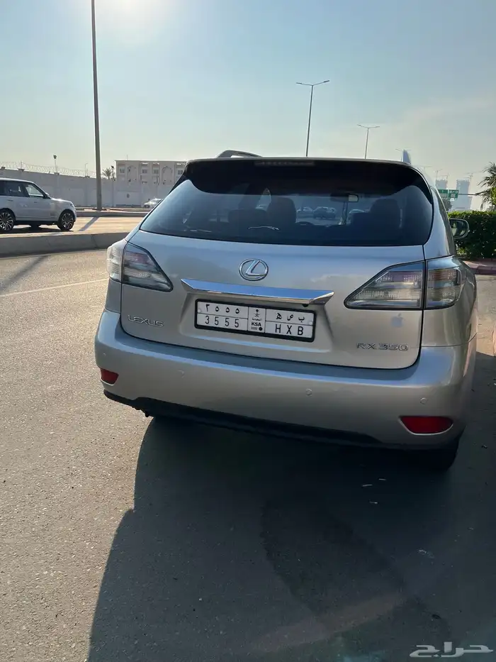 جيب لكزس RX350 مديل 2011 4