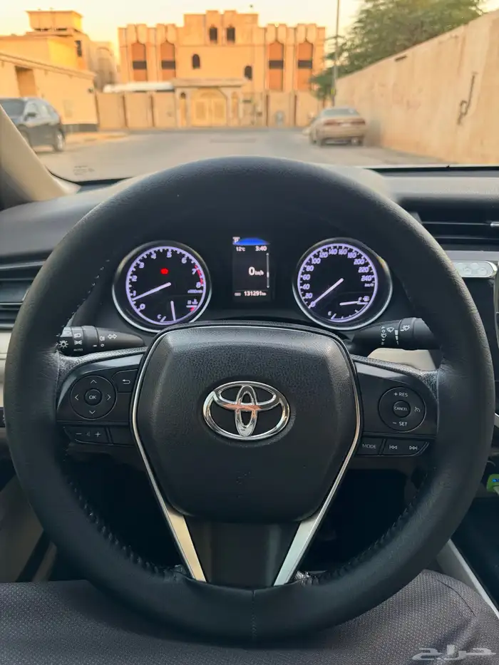 للبيع كامري 2020 سعوديه 15