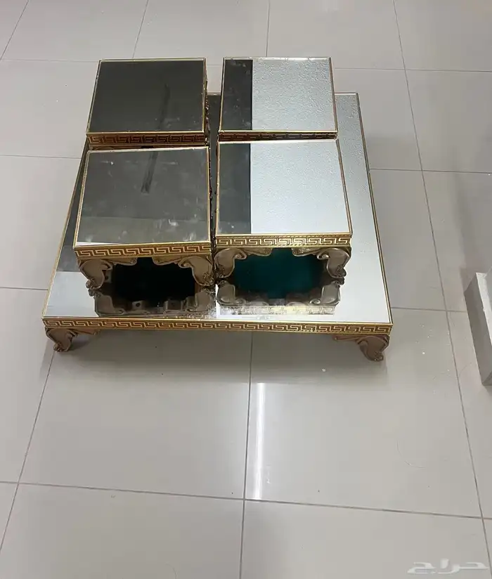 طاولات أرضيات نظيفات 0
