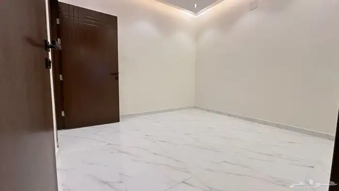 ادوار للبيع وباسعار مناسبه جنوب الرياض 4