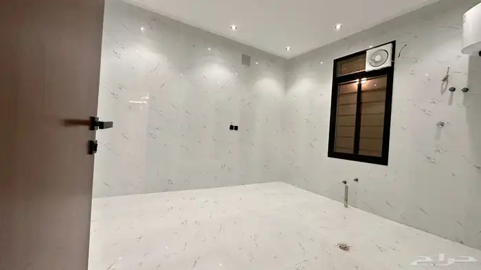 ادوار للبيع وباسعار مناسبه جنوب الرياض 1