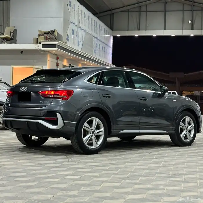 اودي Q3 2023 بدي وكاله اس لاين S-line 6
