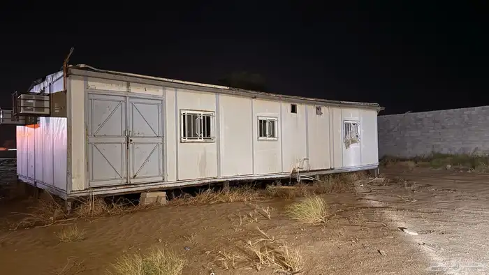 بركس كبير للبيع 0