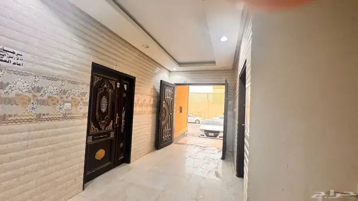 شقة للبيع بسعر مميز حي القادسية 130 م مرممة كامل 2