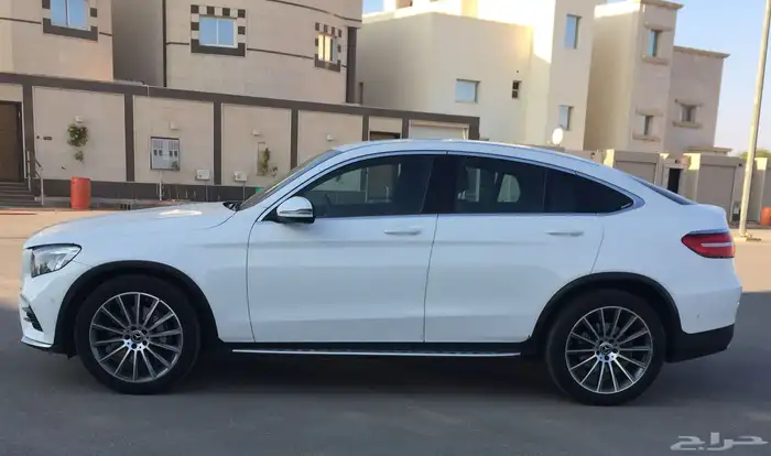 للبيع مرسيدس GLC 300 Coupe كوب موديل 2019 سعودي جفالي 0
