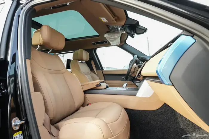 2025 رنج روفر اوتوبيوجرافي V8 LWB ضمان خمس سنوات جديد اصفار 6