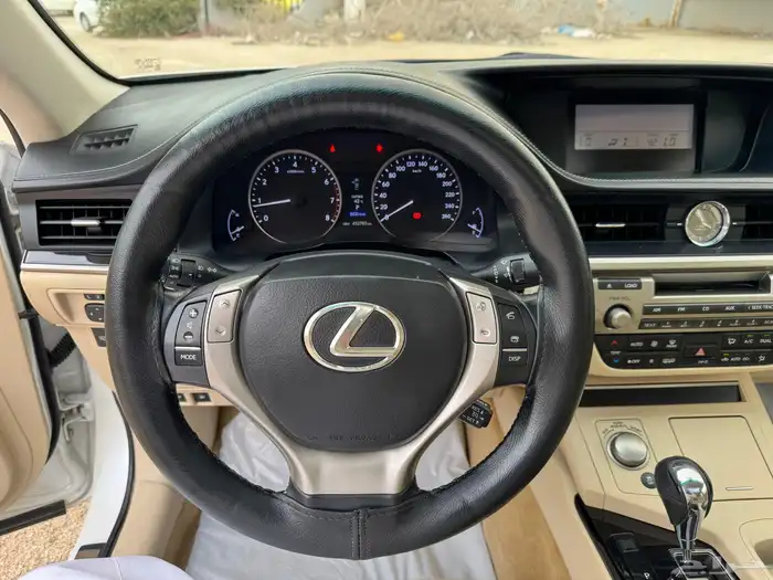 لكزس ES250 بنزين 2014 6