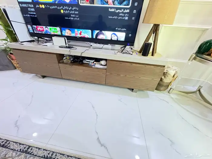 اثاث منزل كامل (كنب مجلس صالة-طاولة طعام-طاولة تلفزيون-مدخل 3