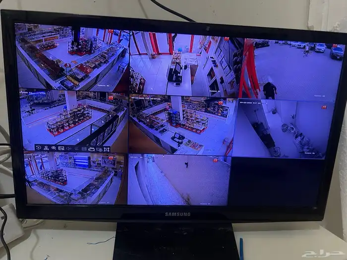 كاميرات مراقبة 12