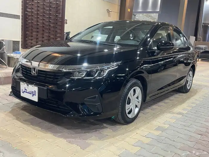 للبيع هوندا سيتي 2024 3