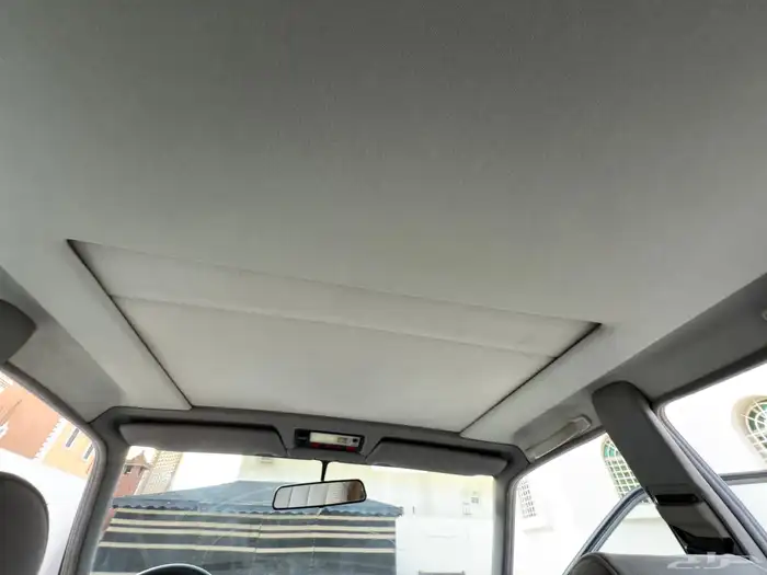 مرسيدس E300 W124 1992 (مخزن) ممشى 31 49