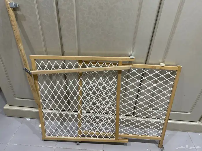 حاجز حديد وخشب حماية للاطفال 1