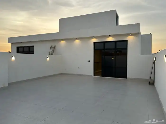 فلل دبلكس للبيع حي الخليج 16