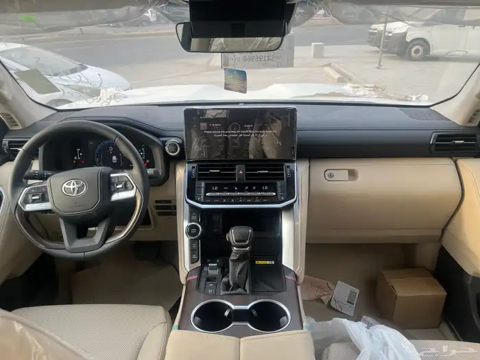 تويوتا لاندكروزر GXRL4 م2025 بطاقه جمركيه سعودى 8