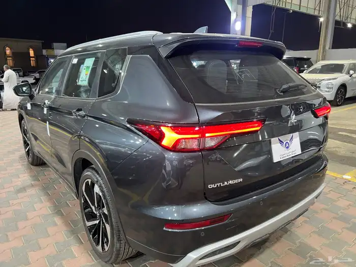 أوتلاندر GLX هاي لاين 2025 جديد 5