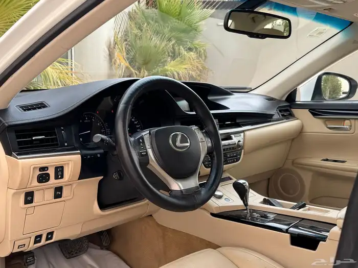 لكزس ES250 بنزين 2014 4