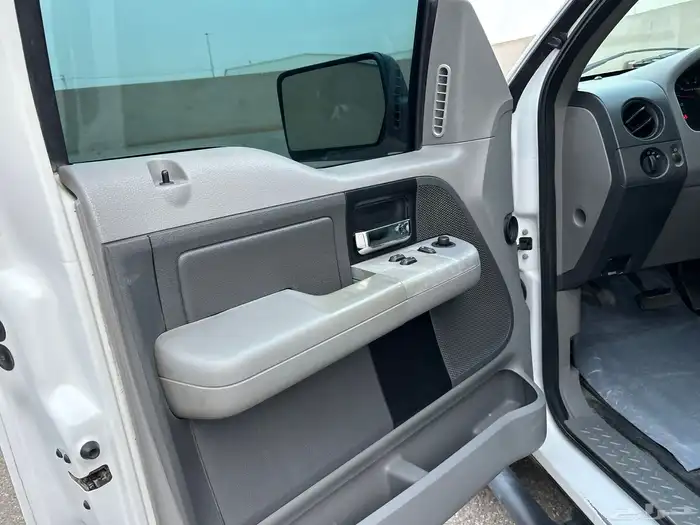 فورد اف 150 نظيف جدا 10