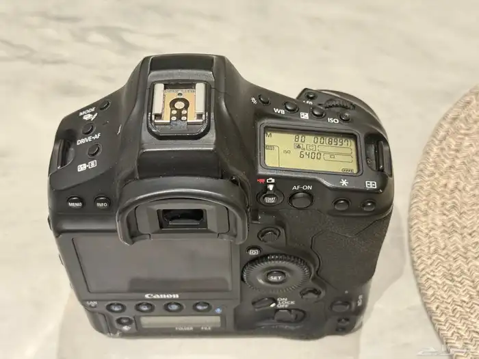 كاميرا Canon 1DX Mark III 3
